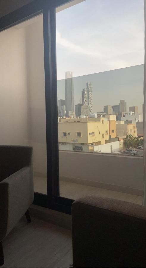 شقة هادئة مكونه من غرفتين وبلكونة باطلالة جميلة Apartment Riyadh